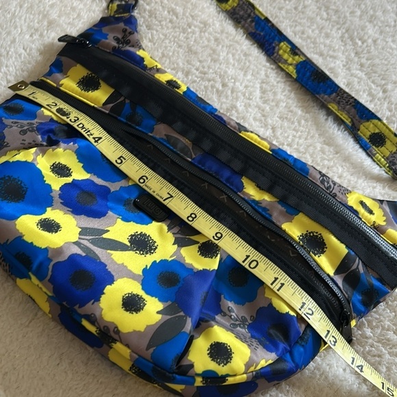 Lug Hippie Crossbody Bag - Picture 12 of 13